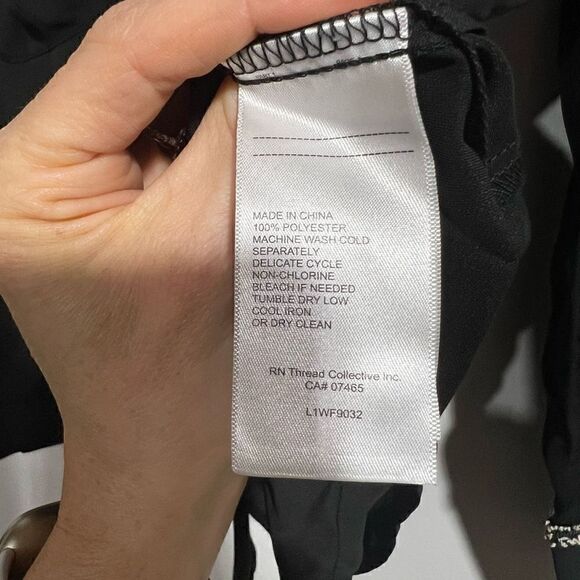 Laundry Women's Black Button Down With Boucle Trim Shirt Size Medium - Picture 8 of 12